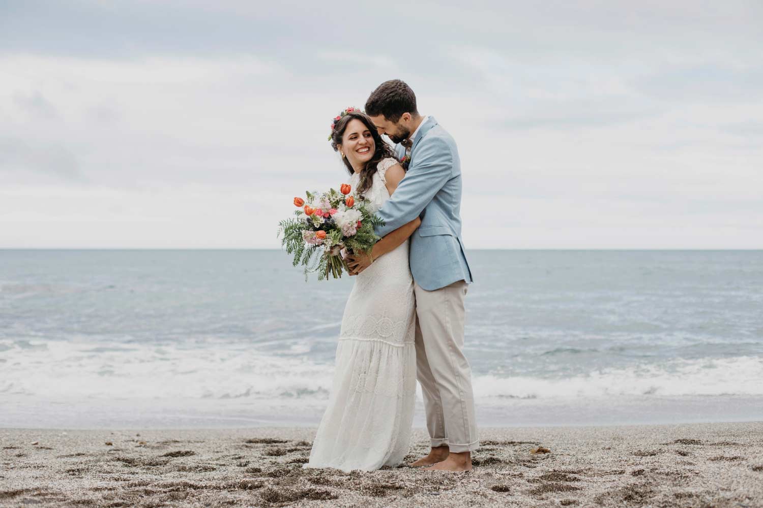 ¿Cómo vestir en una boda en la playa?